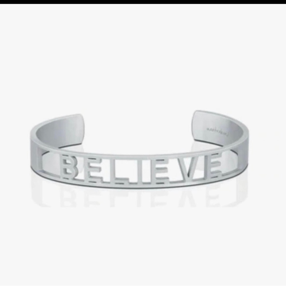 Mantraband BELIEVE Statement Bracelet Silver NWT